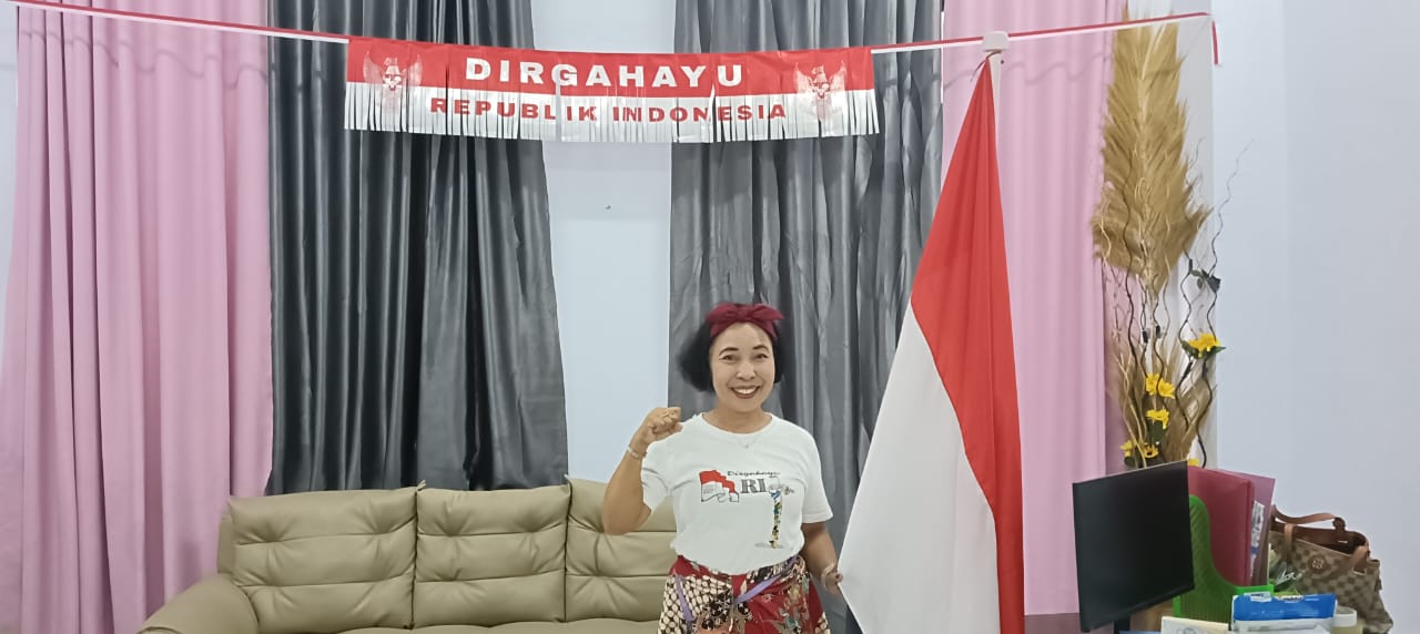 Wakil Kepala SMKN 6 Manado Bidang Kesiswaan Vonny Tamboto SPd MPd usai wawawancarai pada, Jumat (15/8/2025). 